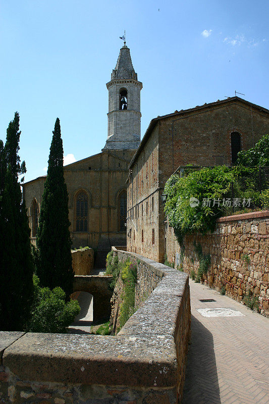 Pienza 6月